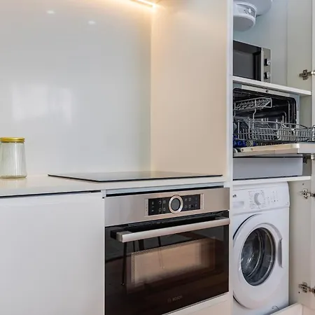 Cozy Hideout Ii By Innkeeper